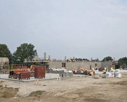 Building New Addition To The Southern Boone School